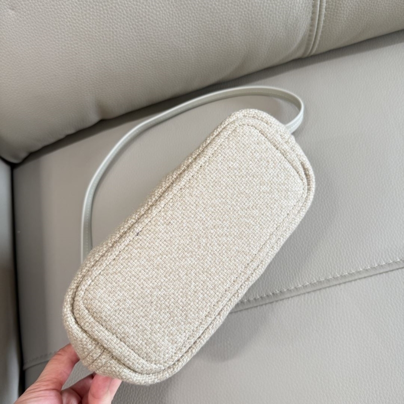 Bv*b*rry hobo bags